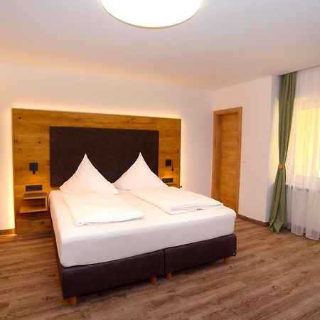 Hotel Gasthof Krone Spalt Luaran gambar