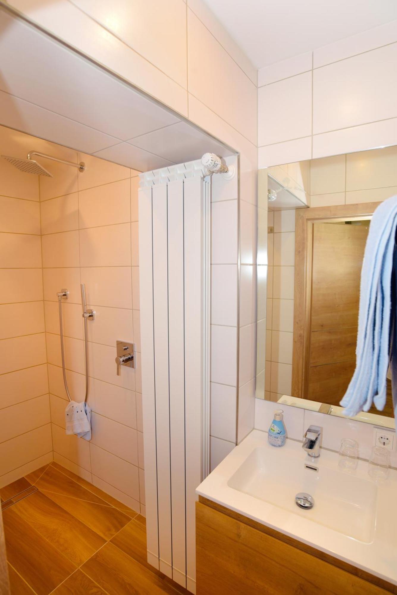 Hotel Gasthof Krone Spalt Luaran gambar