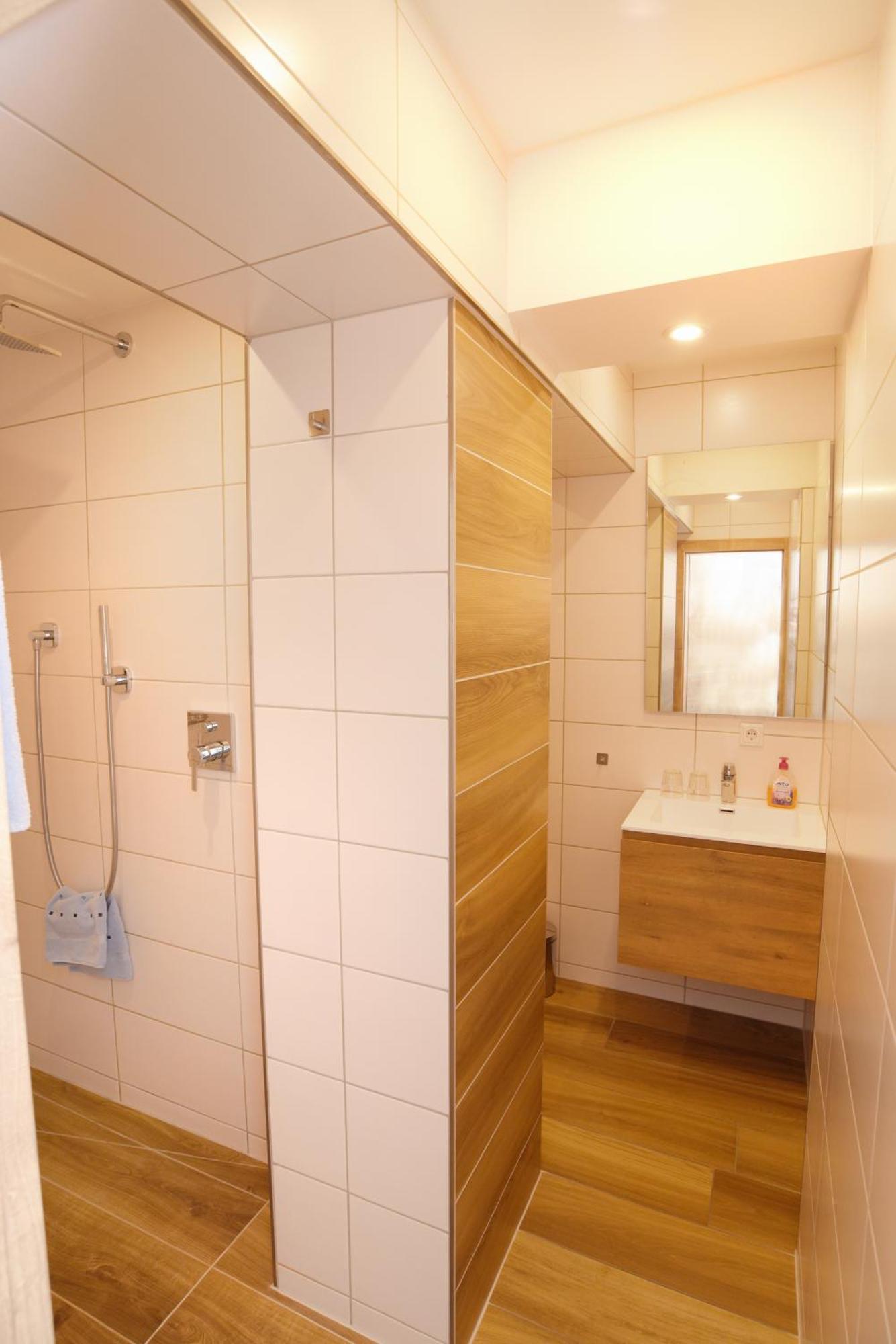 Hotel Gasthof Krone Spalt Luaran gambar